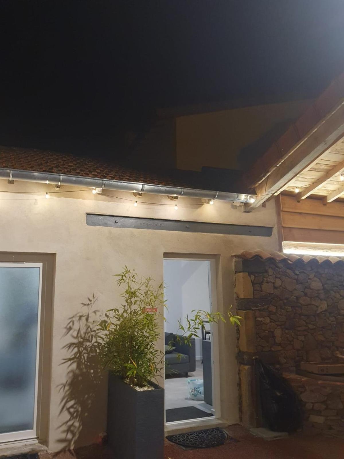 Le Boheme, Sauna & Spa Riorges Εξωτερικό φωτογραφία